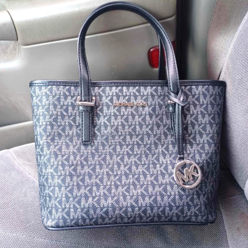 Purse